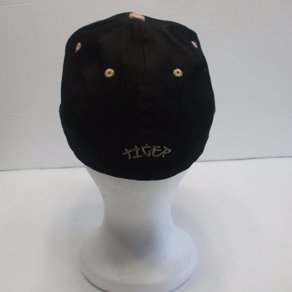 Black And Beige Chinese Logo Baseball Cap StretchF - Picture 2 of 4